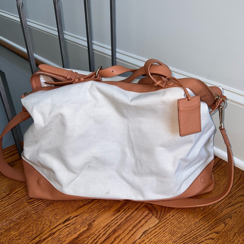 GUC Neely and Chloe Weekender Tote Overnight Bag